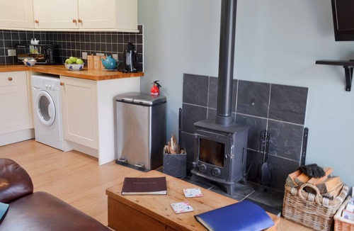 New Forest District Cottage | 1 bedroom accommodation in Martin, Fordingbridge