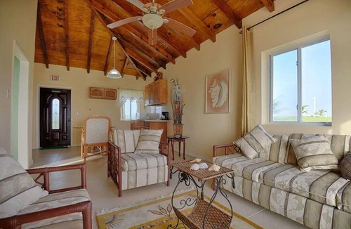Cat Island Villa | 1 Bedroom Ocean View, Shell Shack Eco friendly cottage