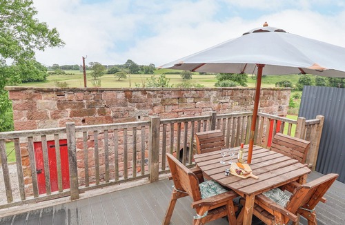 Tarporley Cottage | 1 FOUNTAIN COTTAGES, pet friendly, with open fire in Tarporley