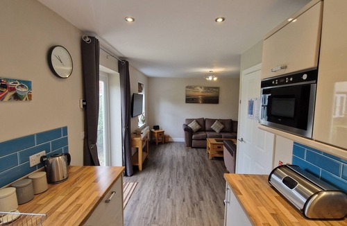 Filey Cottage | 12 Green Close - a cottage that sleeps 8 guests in 4 bedrooms