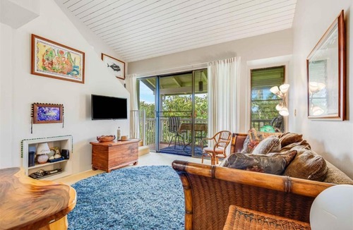 Kahuku House | 148 East