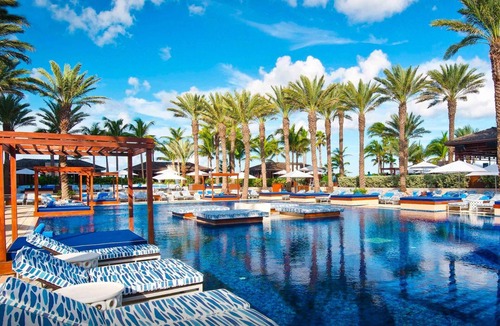 Paradise Island Condo | 1BR Oceanfront Suite – The Reef Atlantis, Full Kitchen & Balcony Sleeps 5