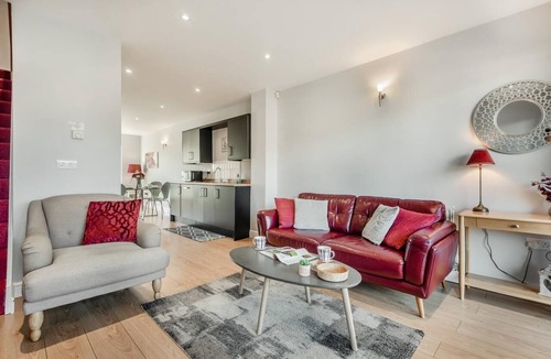 Tewitfield Cottage | 2 Bed in Carnforth (oc-s34803)