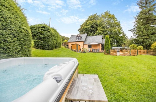 Devils Bridge Cottage | 2 Bed in Devils Bridge (oc-d29575)