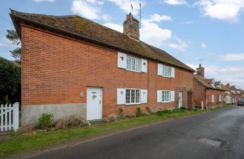 Westleton Cottage | 2 Bed in Westleton (oc-app)