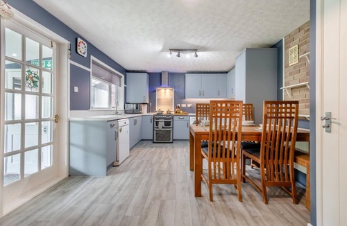 Wool Cottage | 2 Bed in Wool (oc-r29949)