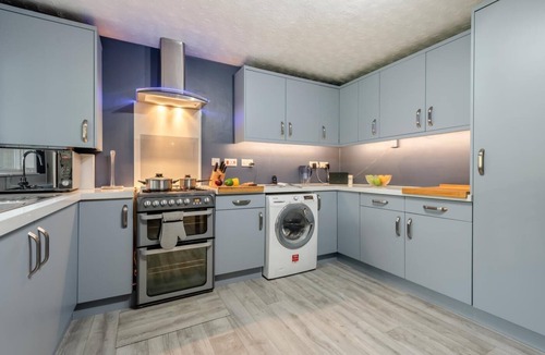 Wool Cottage | 2 Bed in Wool (oc-r29949)