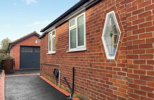 Biddulph Cottage | 2 bedroom accommodation in Stoke-on-Trent