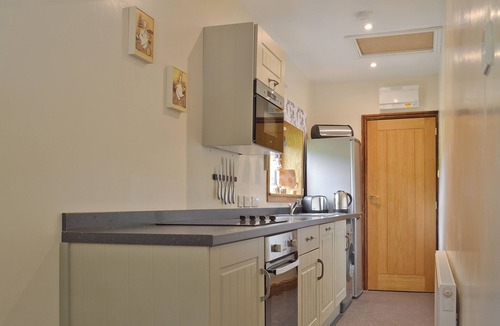 Holestone Moor Cottage | 2 bedroom accommodation in Lumsdale, Tansley Wood, near Matlock