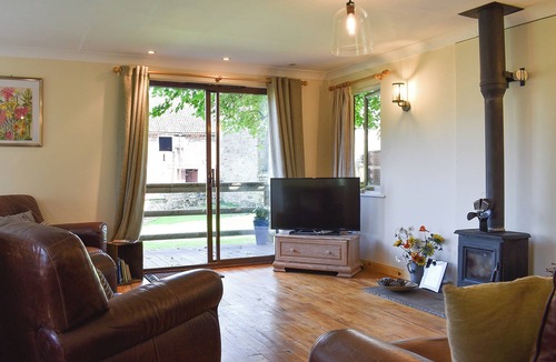 Congleton Cottage | 2 bedroom accommodation in Newbold Astbury, Congleton