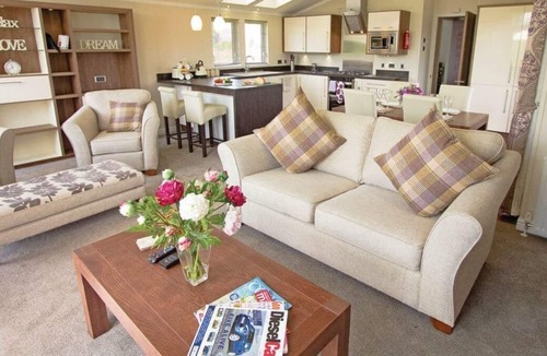 Pershore House | 2 bedroom accommodation in Pershore, Nr Worcester