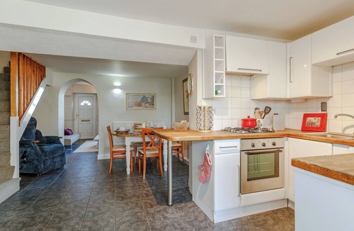 Easton on the Hill Cottage | 2 bedroom accommodation in Easton On The Hill, near Stamford