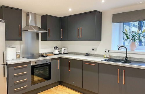 Tintwistle Cottage | 2 bedroom accommodation in Glossop