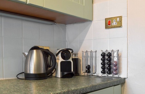 Whatstandwell Cottage | 2 bedroom accommodation in Whatstandwell, near Matlock
