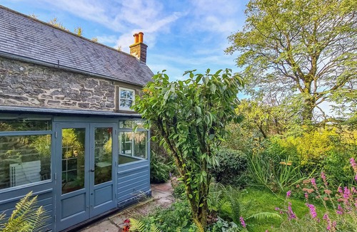 Matlock Cottage | 2 bedroom accommodation in Aldwark, near Brassington