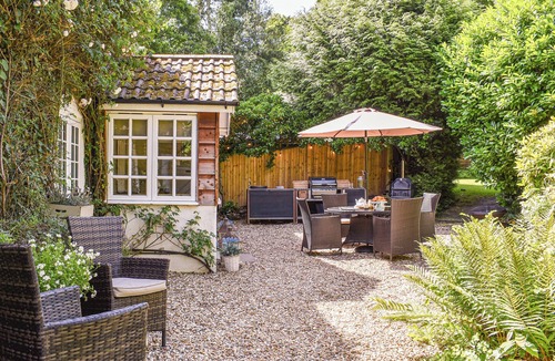 Burley Cottage | 2 bedroom accommodation in Burley