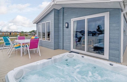 Woodbury House | 2 bedroom accommodation in Clyst St Mary, Nr Exeter