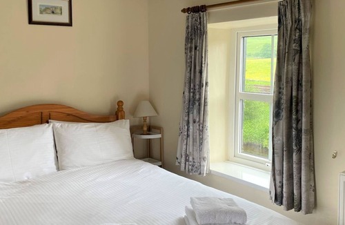 Horton in Ribblesdale Cottage | 2 bedroom accommodation in Helwith Bridge, near Settle