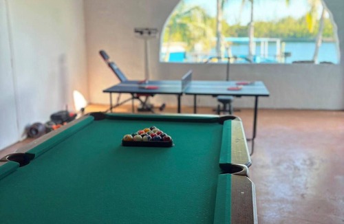 Bell Channel Bay Apartment | 2-bedroom apartment in Sunny Freeport with cool AC. Across from Beach.