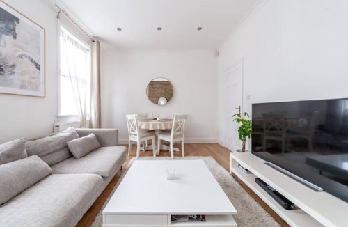 Sudbury Apartment | 2 Bedroom Duplex Apartment