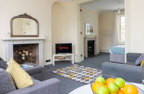 Montpellier Apartment | 2 Bedroom Modern Central Apartment