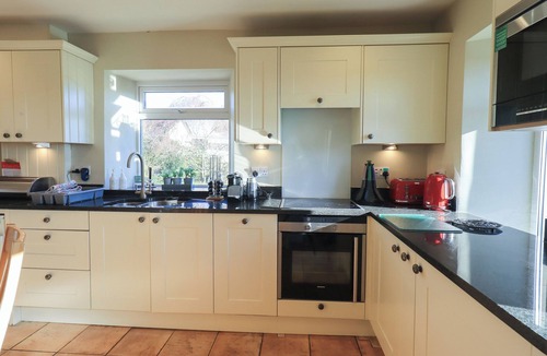 Carnforth Cottage | 2 LUPTON HALL COTTAGES, pet friendly in Lupton