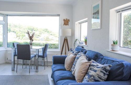 Salcombe House | 2 Rockmount