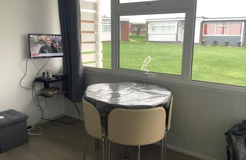 Great Yarmouth House | 245 Sundowner
