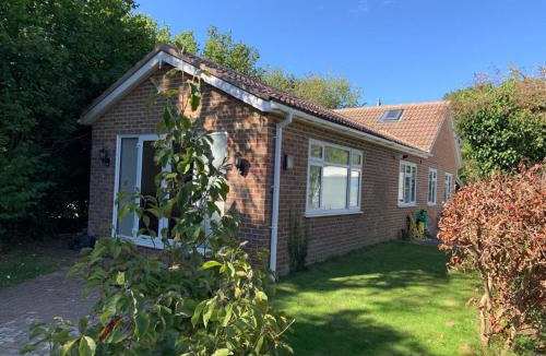 Lacey Green House | 2BRB Nicely furnished 2 Bedroom Property Independent with Parking