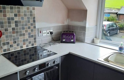 Hawkshead Cottage | 3 Bed Barn - Sleeps up to 6 - Parking - Wifi