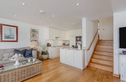 Mylor Churchtown Cottage | 3 Bed in Falmouth (oc-w39084)