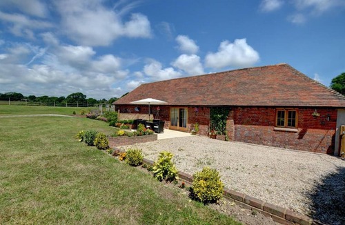 Ewhurst Green House | 3 Bed in Rye (oc-rh1137)