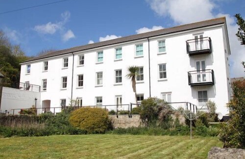 Porthcurno Cottage | 3 Bed in St. Levan (oc-p00787)