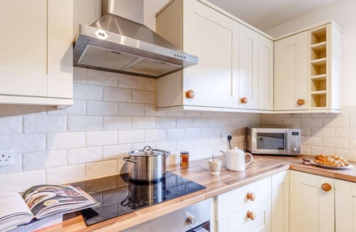 Babbacombe Cottage | 3 Bed in Torquay (oc-82959)