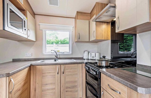 Great Yarmouth House | 3 bedroom accommodation in Burgh Castle, Great Yarmouth