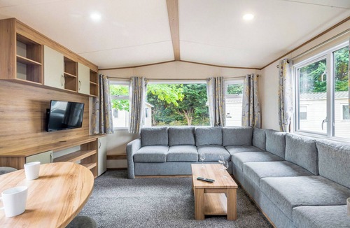 Great Yarmouth House | 3 bedroom accommodation in Burgh Castle, Great Yarmouth