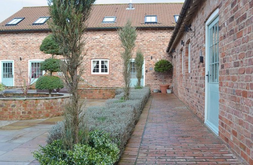 Low Catton Cottage | 3 bedroom accommodation in Holtby, near York