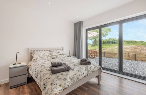 Wimborne Saint Giles Cottage | 3 bedroom accommodation in Mannington