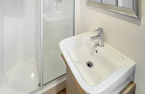 Congleton Ski Chalet | 3 bedroom accommodation in Eaton, Congleton
