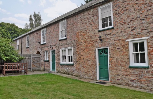Rudston Cottage | 3 bedroom accommodation in Rudston, near Bridlington