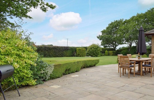 Poulton-le-Fylde Cottage | 3 bedroom accommodation in Singleton