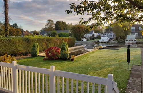 Irstead Cottage | 3 bedroom accommodation in Hoveton, near Wroxham