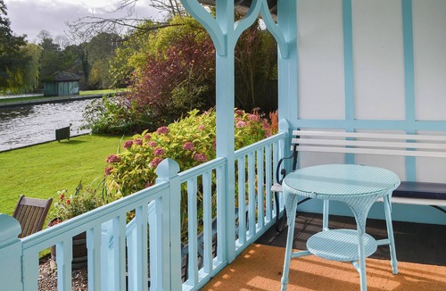 Wroxham Cottage | 3 bedroom accommodation in Hoveton, near Wroxham, Norwich