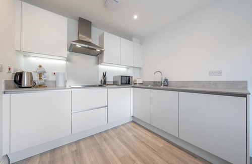St Albans House | 3 bedroom house in Bricketwood, St Albans