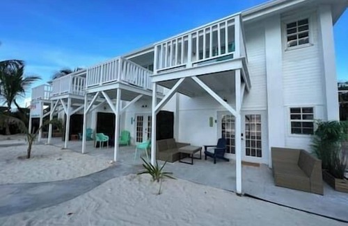 Great Guana Cay House | #3 - Guana Beach Inn, Abacos