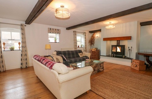 Crewe House | 3 LANE END COURT, pet friendly, with open fire in Shavington