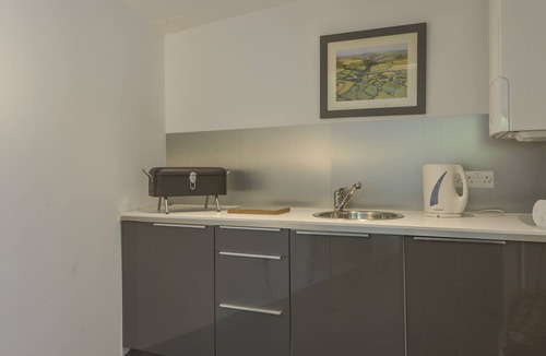 St Teath Cottage | 3 NEWHALL GREEN, pet friendly, with open fire in St Teath