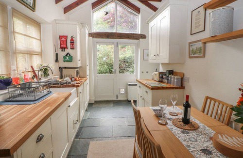 Lindale Cottage | 3 TOWER VIEW, family friendly, with open fire in Grange-Over-Sands