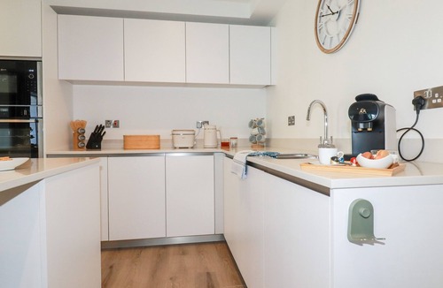 Newquay City Centre Cottage | 33 Cliff Edge