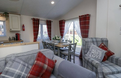 South Lakeland Leisure Village Cabin | 34 Lakeside, South Lakeland leisure Lodge, Warton